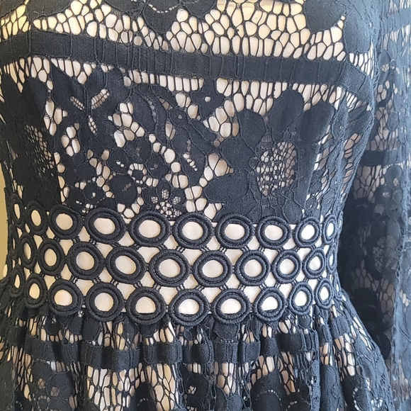 Kensie lace dress - Picture 4 of 9